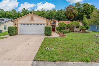 8671 CYPRESS LAKES BOULEVARD, New Port Richey, FL 34653