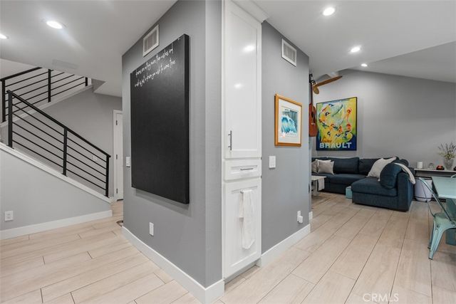 7 Shadow Hill, Laguna Hills, CA 92653