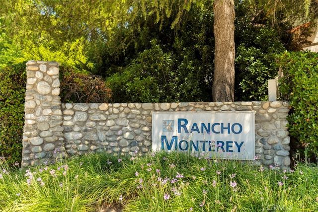 7 Shadow Hill, Laguna Hills, CA 92653