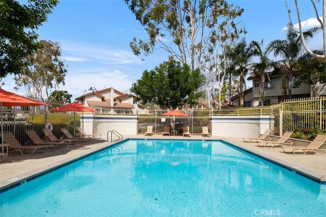 7 Shadow Hill, Laguna Hills, CA 92653