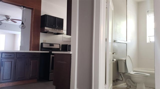 3717 Audubon Place 4, Houston, TX 77006