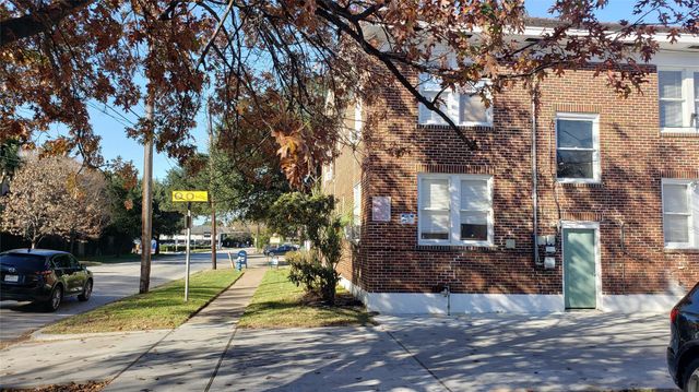 3717 Audubon Place 4, Houston, TX 77006