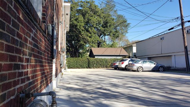 3717 Audubon Place 4, Houston, TX 77006