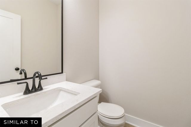 5005 147th Street, Urbandale, IA 50323