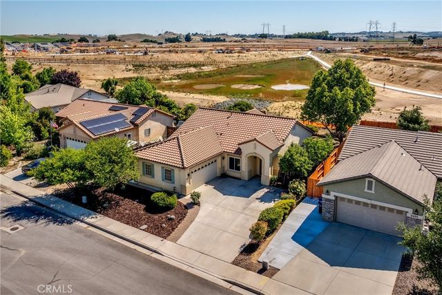 2457 Winding Brook Road, Paso Robles, CA 93446