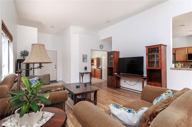 2457 Winding Brook Road, Paso Robles, CA 93446