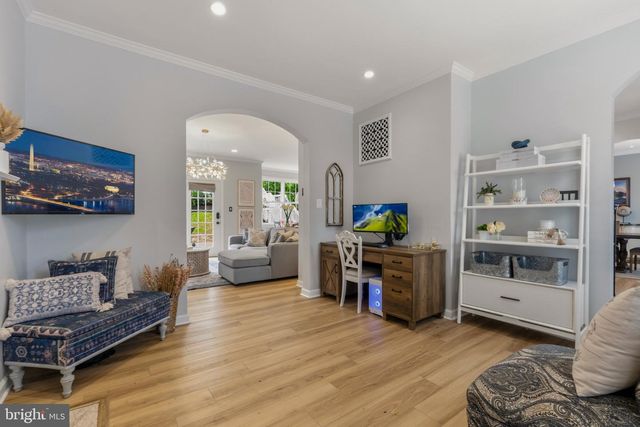 636 KENT OAKS WAY, Gaithersburg, MD 20878