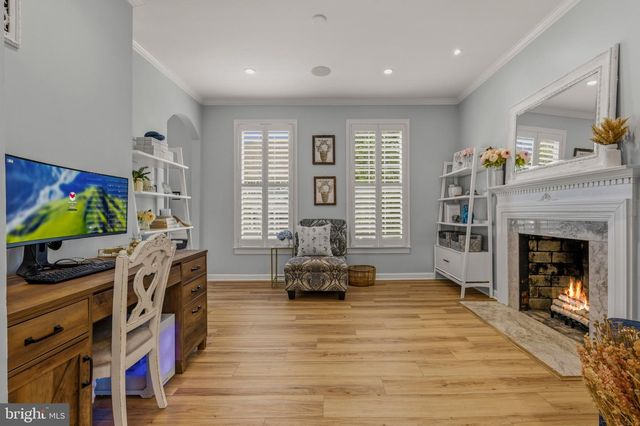 636 KENT OAKS WAY, Gaithersburg, MD 20878