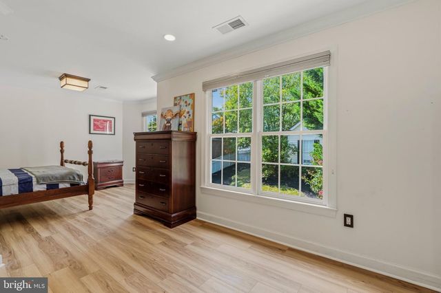 636 KENT OAKS WAY, Gaithersburg, MD 20878