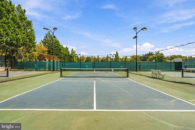 636 KENT OAKS WAY, Gaithersburg, MD 20878