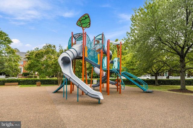 636 KENT OAKS WAY, Gaithersburg, MD 20878