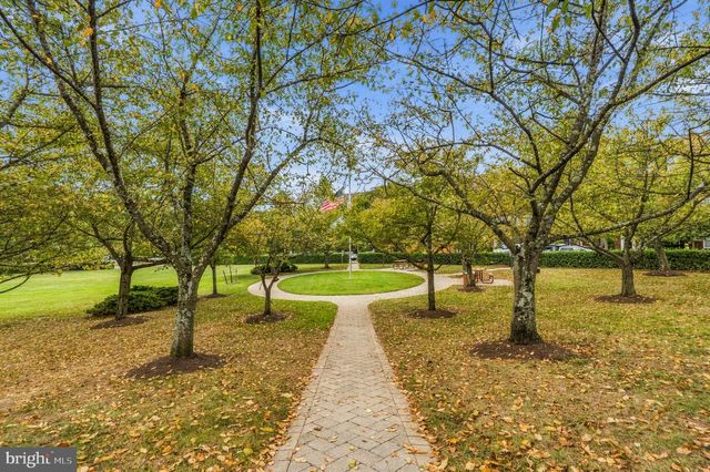 636 KENT OAKS WAY, Gaithersburg, MD 20878