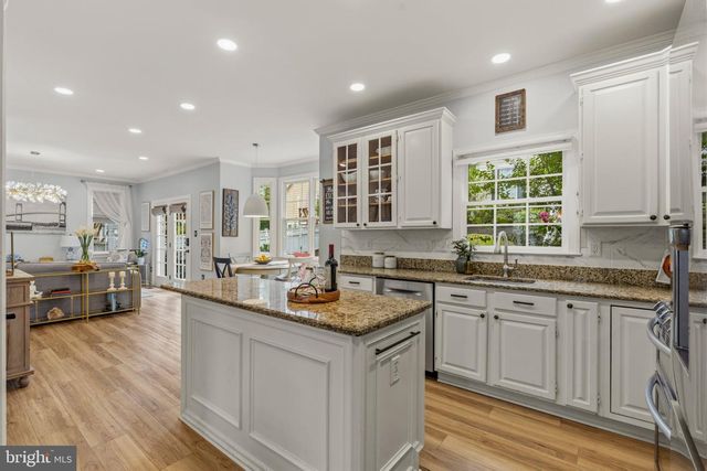 636 KENT OAKS WAY, Gaithersburg, MD 20878