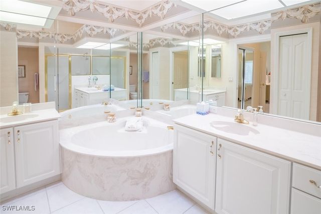 8500 Mystic Greens WAY 5-505, Naples, FL 34113