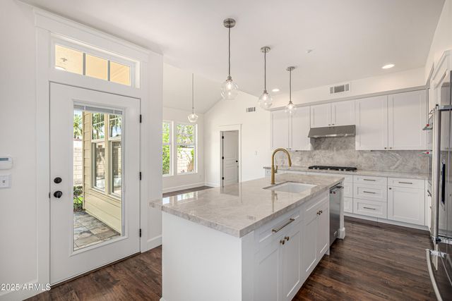 122 W Cottage Lane, Tempe, AZ 85282