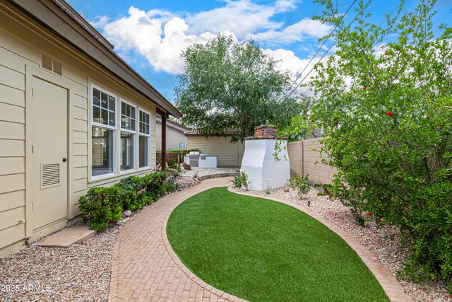 122 W Cottage Lane, Tempe, AZ 85282