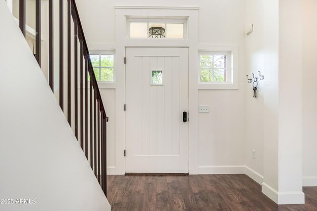 122 W Cottage Lane, Tempe, AZ 85282