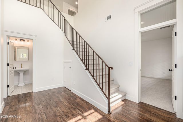 122 W Cottage Lane, Tempe, AZ 85282