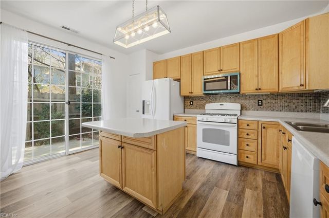 1405 Otterbourne QUAY, Chesapeake, VA 23320