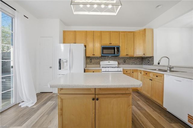 1405 Otterbourne QUAY, Chesapeake, VA 23320