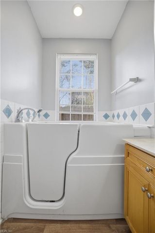 1405 Otterbourne QUAY, Chesapeake, VA 23320