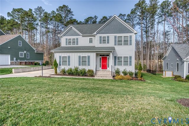 5800 Regal Ln, Providence Forge, VA 23140