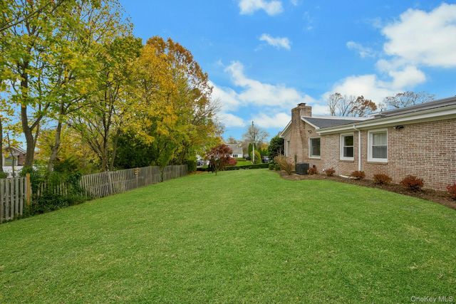 1 Echo Bay Place, New Rochelle, NY 10805