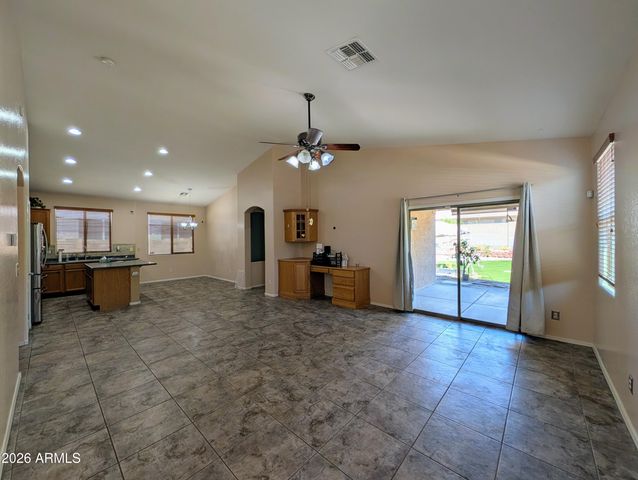 6525 S 37TH Lane, Phoenix, AZ 85041