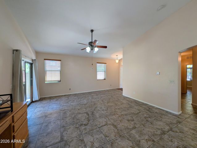 6525 S 37TH Lane, Phoenix, AZ 85041
