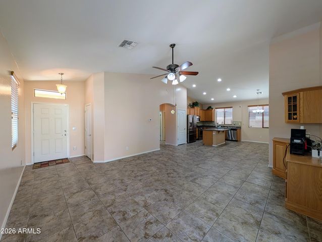 6525 S 37TH Lane, Phoenix, AZ 85041