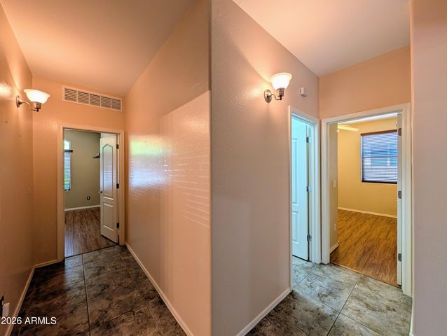 6525 S 37TH Lane, Phoenix, AZ 85041