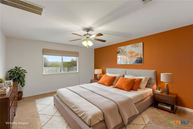 101 Queen Anne Circle, Canyon Lake, TX 78133