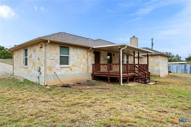 101 Queen Anne Circle, Canyon Lake, TX 78133