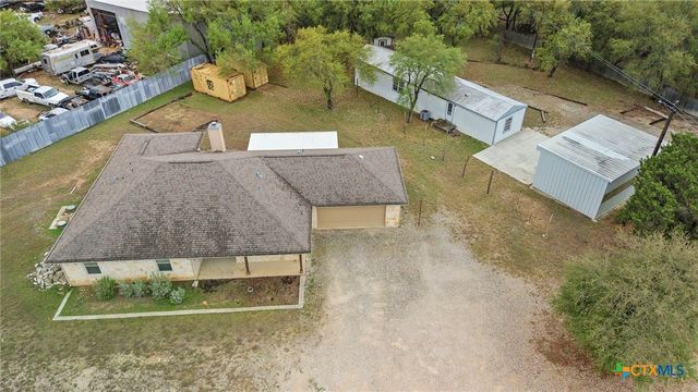 101 Queen Anne Circle, Canyon Lake, TX 78133