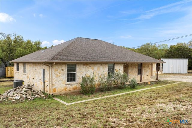 101 Queen Anne Circle, Canyon Lake, TX 78133