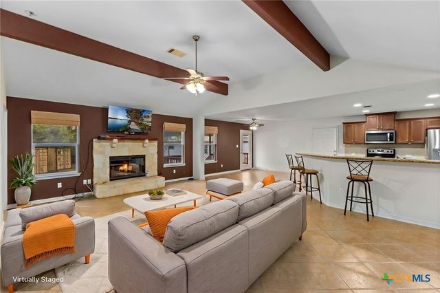 101 Queen Anne Circle, Canyon Lake, TX 78133