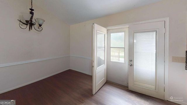 654 Peeples Valley Road NE, Cartersville, GA 30121