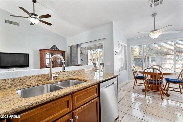 1830 E Westchester Drive, Chandler, AZ 85249