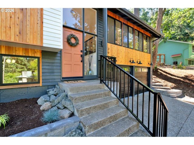 396 BRAE BURN Dr, Eugene, OR 97405