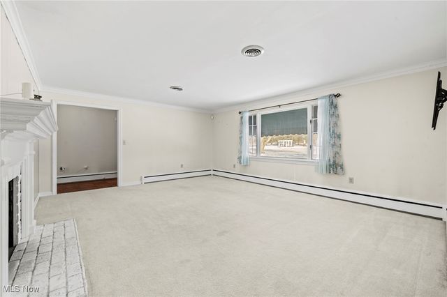 7041 Market Avenue N, Canton, OH 44721