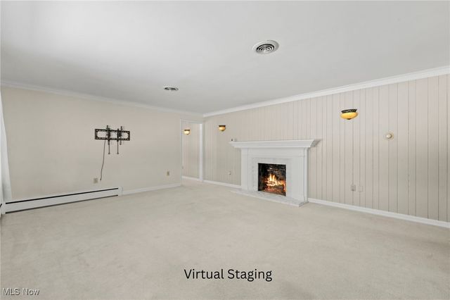 7041 Market Avenue N, Canton, OH 44721