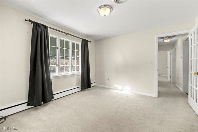 7041 Market Avenue N, Canton, OH 44721