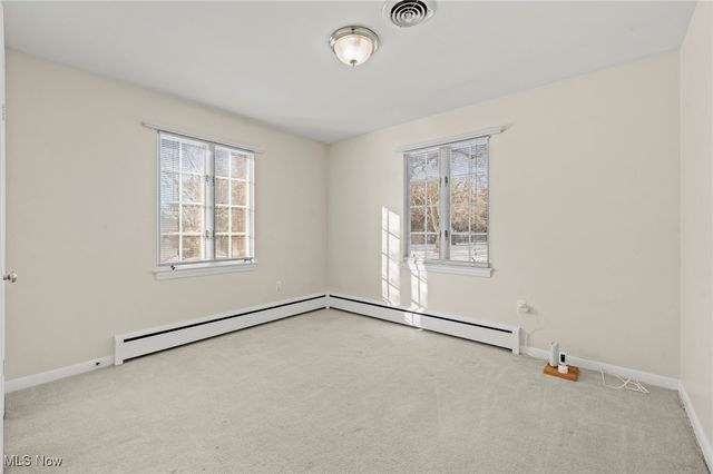 7041 Market Avenue N, Canton, OH 44721