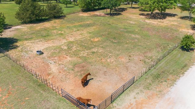 10642 Fm 902, Collinsville, TX 76233