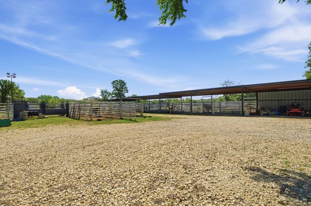 10642 Fm 902, Collinsville, TX 76233