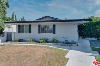15013 Hartsook Street, Los Angeles, CA 91403