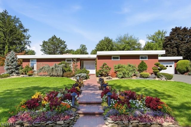12 Rhoda Ter, Parsippany-troy Hills Twp., NJ 07054