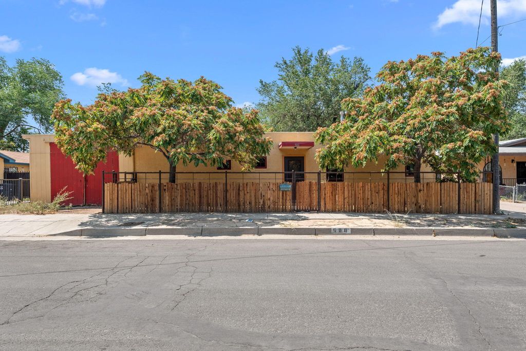 500 Cromwell Avenue SW, Albuquerque, NM 87102