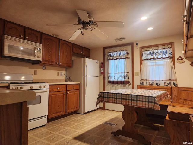 81 Cripple Creek Road, Pinckneyville, IL 62274