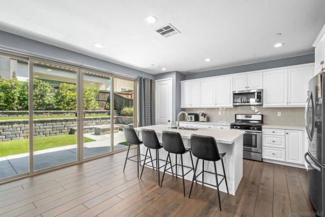 1103 Calle Deceo, Chula Vista, CA 91913